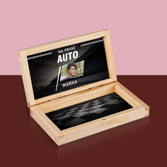 Fotka S Textem: Na První Auto - Krabička Na Peníze