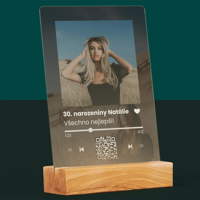 Fotka S Textem: Spotify S Qr Kódem K Narozeninám - Tisk Na Akrylovém Skle