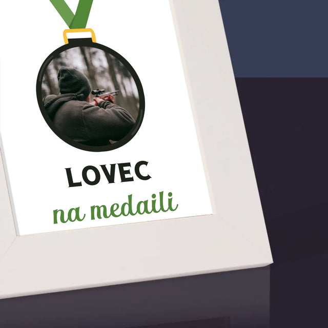 Fotka S Textem: Lovec Na Medaili - Fotorámeček