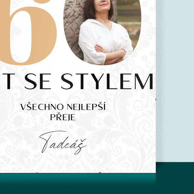Fotka S Textem: 60 Let Se Stylem - Plakát